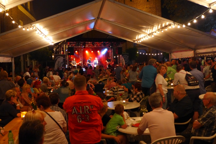 Dorffest 2015 Samstag Abend _223