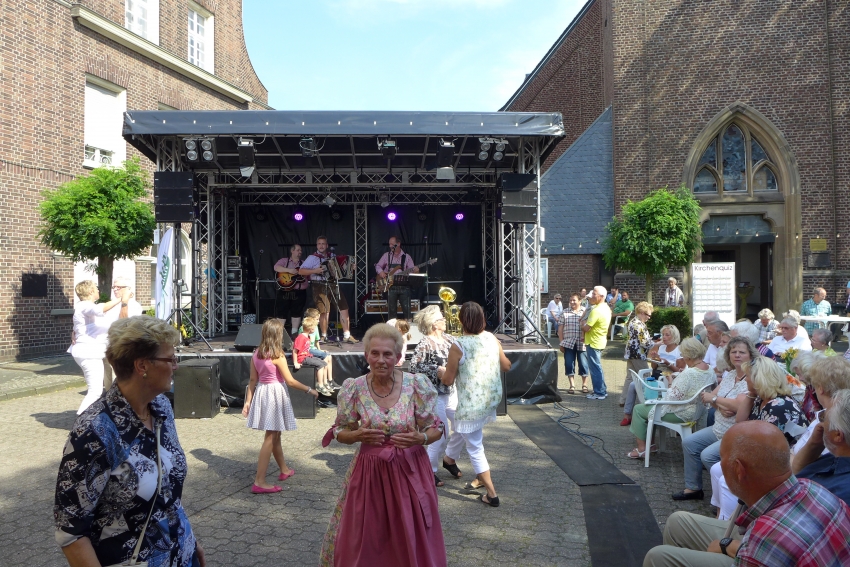 Dorffest 2015 Sonntag  Nachmittag_339